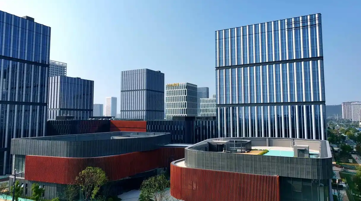 西朗电工成功签约武汉某科技园母线槽项目