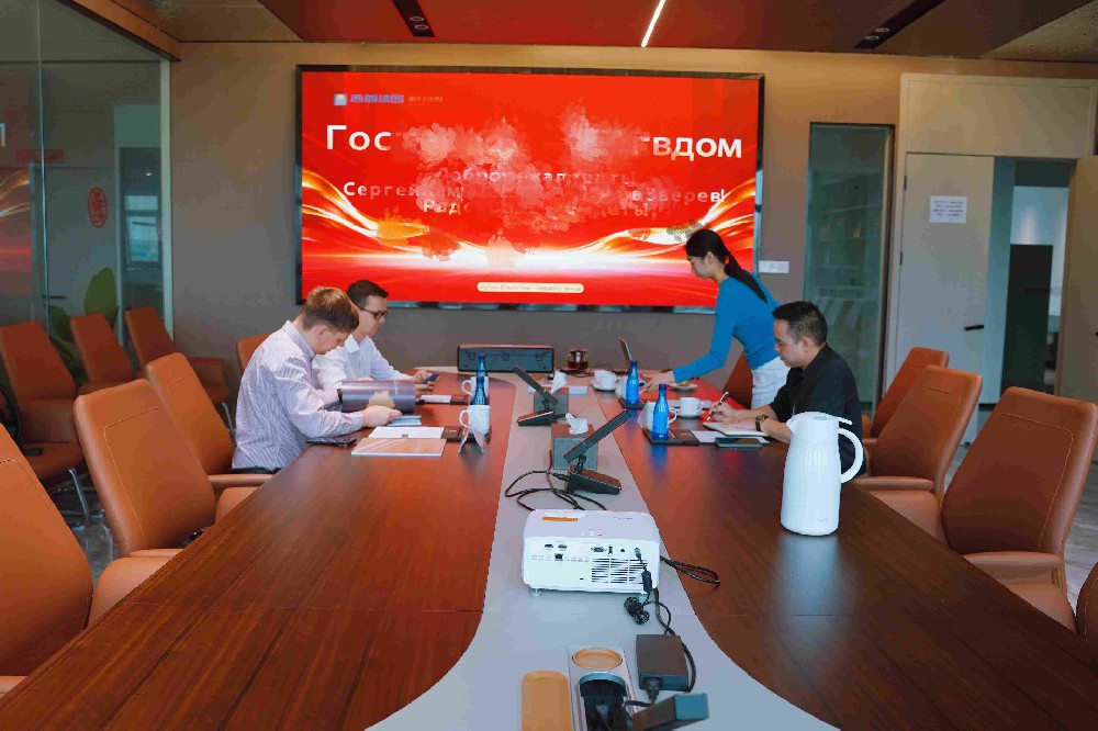 俄罗斯电力龙头企业莅临西朗集团考察洽谈深度代理合作